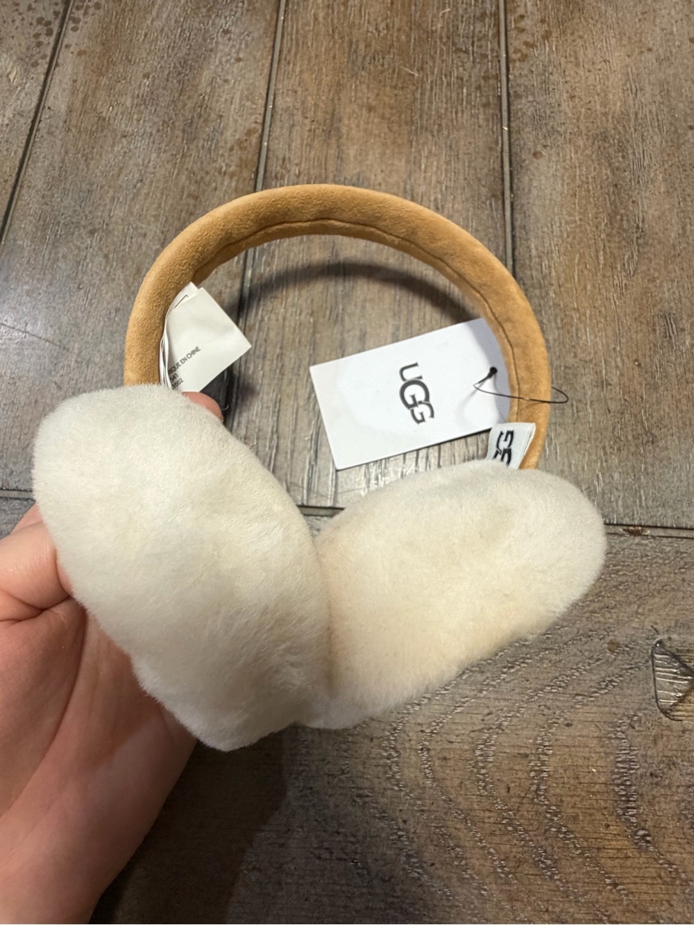 UGG K Sheepskin earmuff chestnut